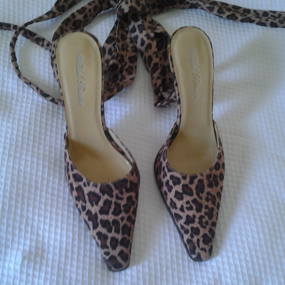 Leopard heels